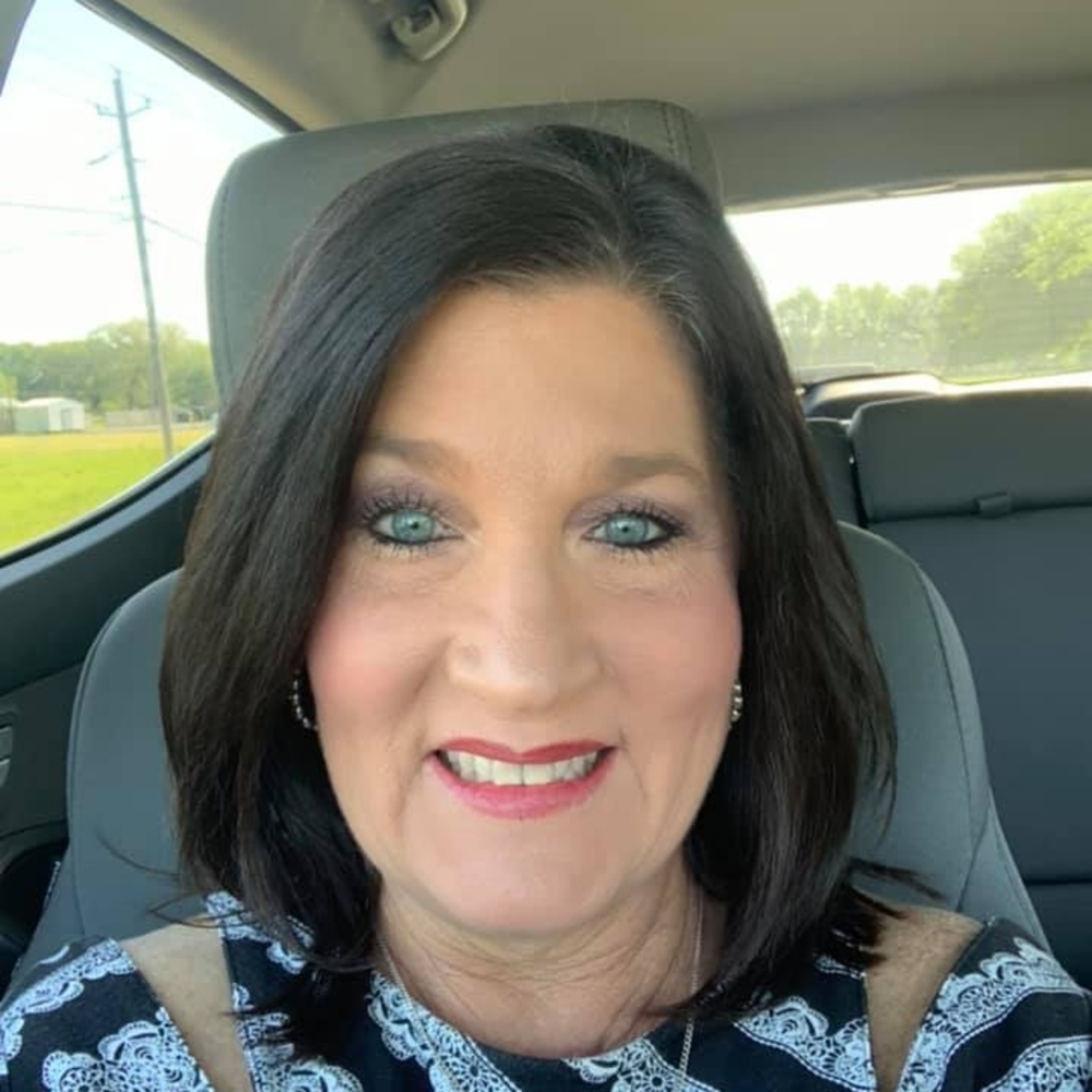 Meet your Posher, Tina